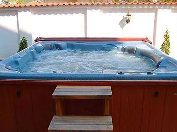 ゲストハウス La Casa